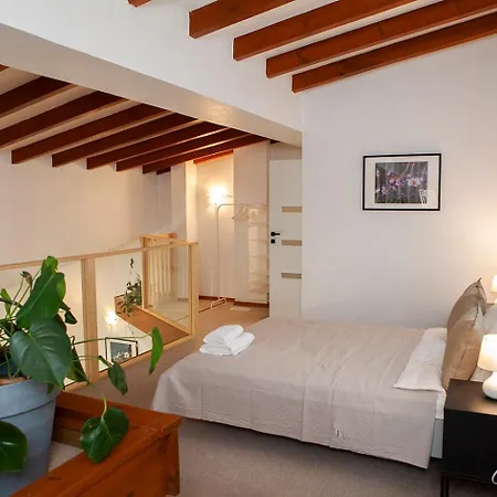 Jeziorna 40 アパート *