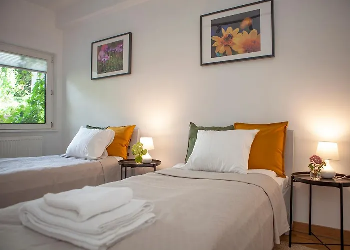 アパート Jeziorna 40 *